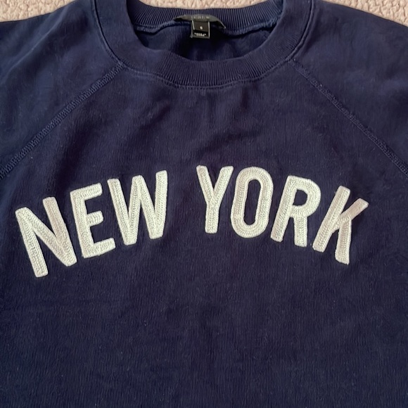 Light weight sweatshirt - Picture 4 of 4